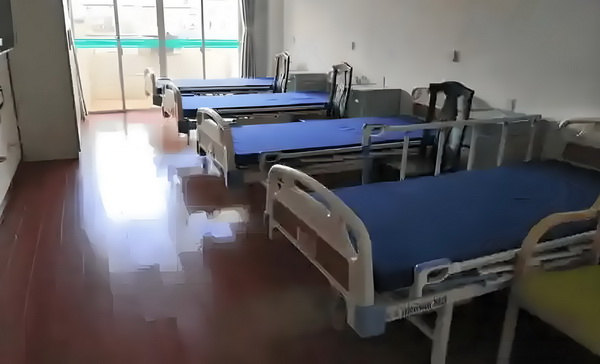 鲜肉殿下：再贱萌妃